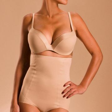 Chantelle Lingerie Basic Shaping Hoog taille broekje 3503 Nude
