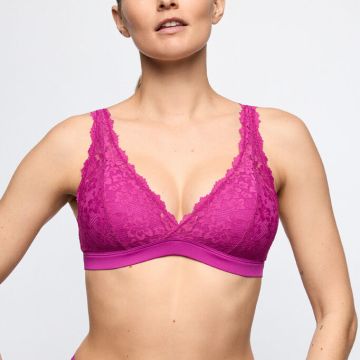Voorgevormde bralette
