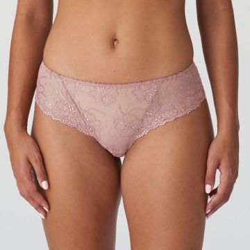 Luxe string